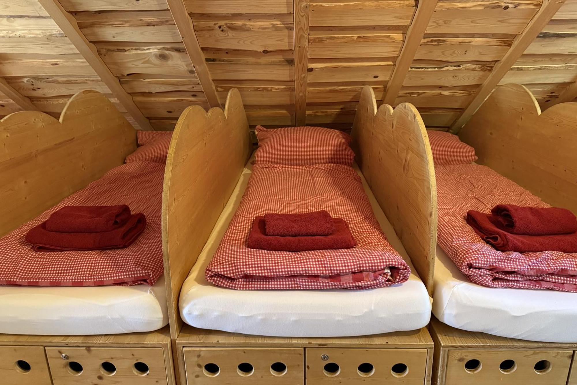 Schwarzwald Blockhaus - Sauna - Kamin - Mit Bettwaesche Und Handtuecher 스첸켄젤 외부 사진